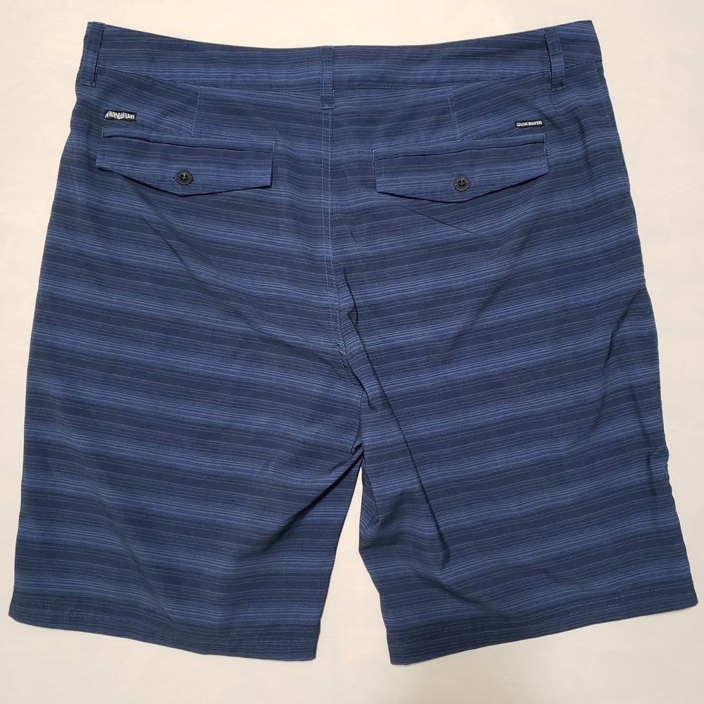 Quicksilver Hybrid Board Shorts 4 Way Stretch Quick Dry Mens 37 Blue Stripes - Picture 2 of 8